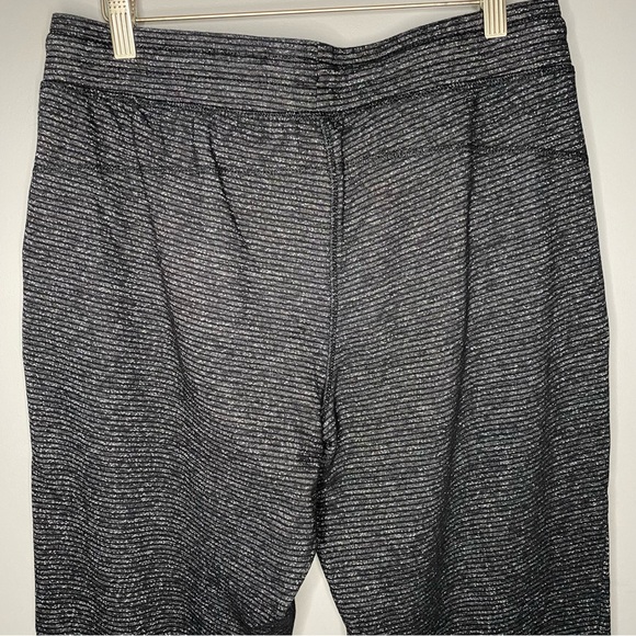 [L] Champion Elite Joggers | Charcoal Black - Picture 4 of 10